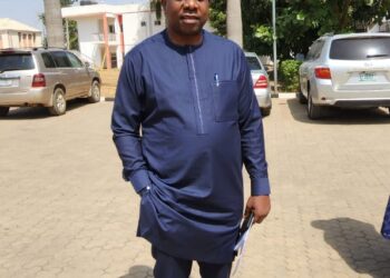 Ex Bank Chief , Dr Isa Salifu Confers Chieftaincy Title, As Akingbade of Ekirin Ade, June 24.