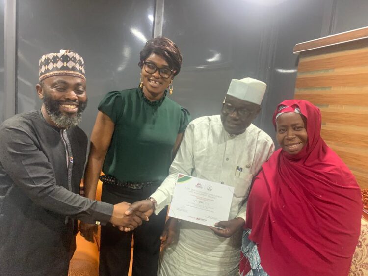 Centre Key Into new Management Vision, Attends One Day Free Training.