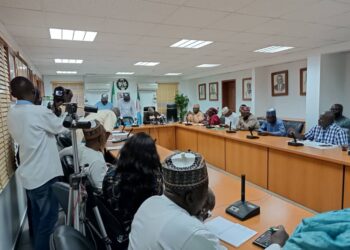 FCT Reintroduces Pack and Pay in Abuja.