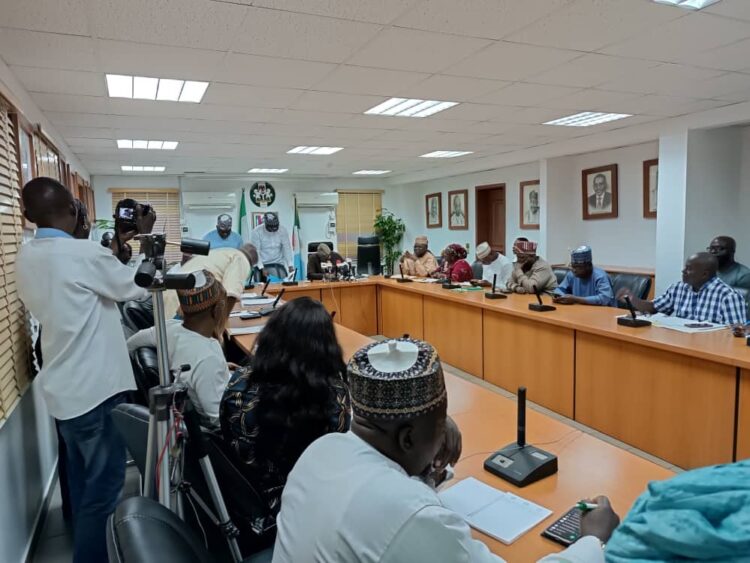 FCT Reintroduces Pack and Pay in Abuja.