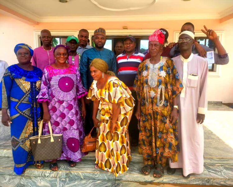 Nigerian Union Of Teachers(NUT), Association of Pensioners and Local Government Employees Kabba/Bunu Branch endorses Ajaka ahead of Kogi November Governorship poll.