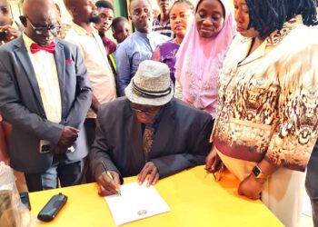 Oyo Commences Operation At New Model Smart School, As UBEC Hands Over Structure