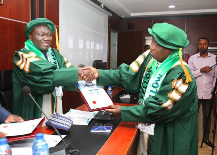 Amshi Bags Leadership Award.