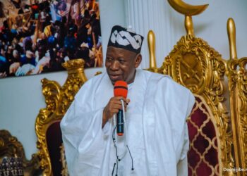 APC National Chairman, Ganduje Condoles Sheik Abubakar Giro’s Family.