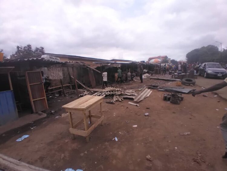 Oyo Govt Removes Shanties, Shops Around Public Schools