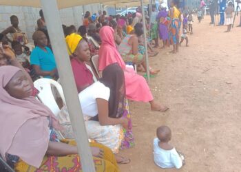 Livebridge Feeds IDPs, 1000 Gets Medicare, Shares School Materials To 280 Pupils 