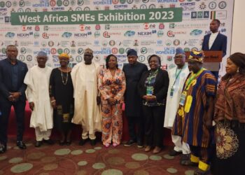 Director General, National Productivity Centre Attends SME’s Exhibition, Lauds Organisers