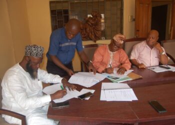 N1bn Loan: Oyo Govt. Signs MoU with MFBs