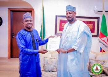 Dikko Radda receives Governor of the Year 2023 Leadership Newspapers Award.