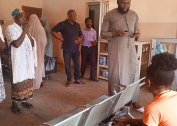 OMALA CARETAKER CHAIRMAN EXHIBITS HUMANENESS: PAYS HOSPITAL BILL OF AN INDIGENT OMALA WOMAN