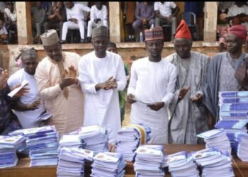 Kogi Lawmaker Donates Books To Schools.