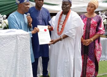 Oyo Gov’t Installs Seven Traditional Rulers.
