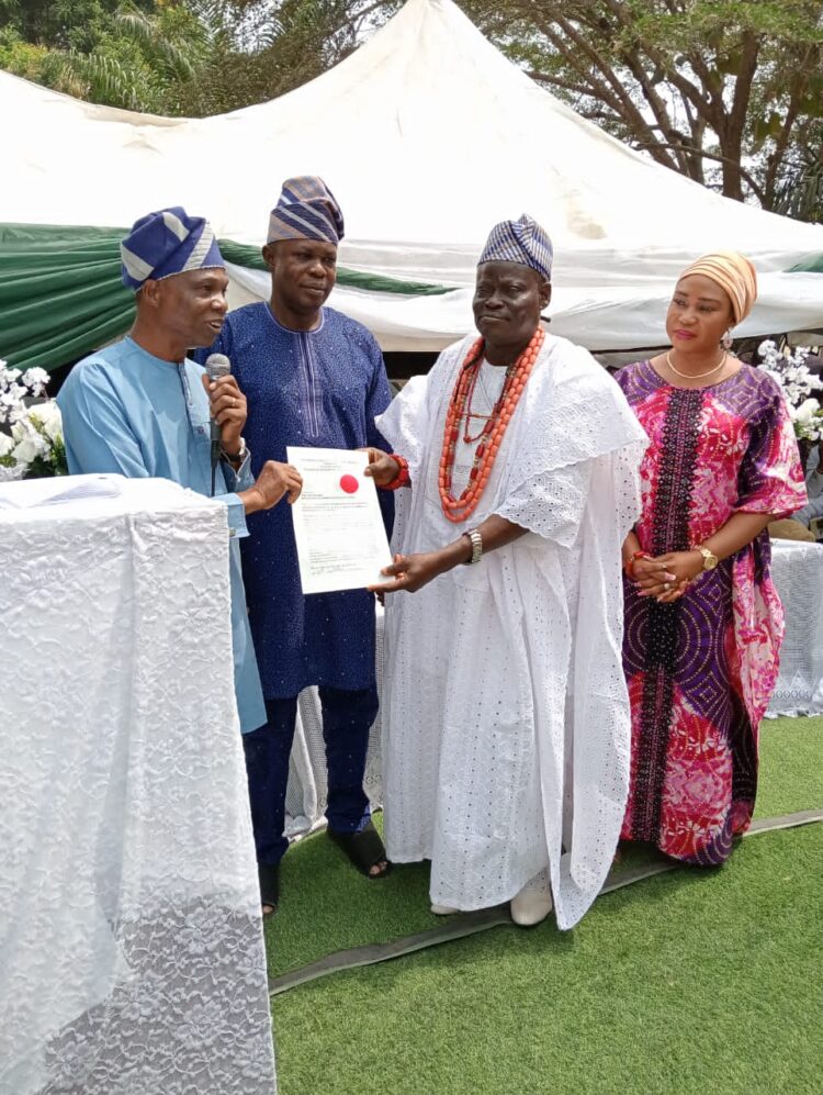 Oyo Gov’t Installs Seven Traditional Rulers.