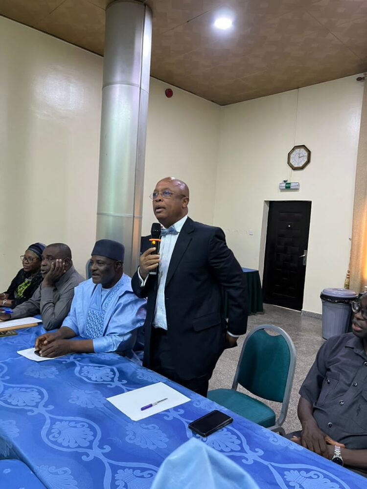 Hon. Humphrey E. Abah Esq. meets with the Executives of the Peoples Democratic Party, PDP, North Central Zone.