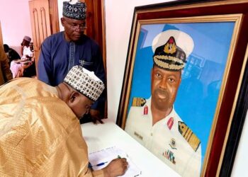 Halims Attends Eight Days Fidau Prayer Of Ex Chief of Defence Staff – Ibrahim Ogohi,      Says His Death Left a Vacuum.