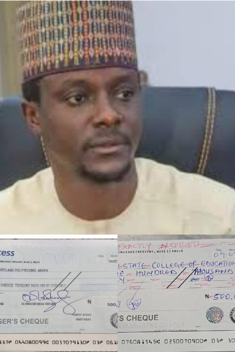 Kogi Lawmaker, Akus Doles out Second Tranche of 1M Education Support To Students.