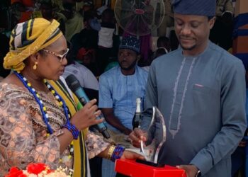 HON AKUS RECEIVES AWARD OF EXCELLENCE FROM GLORY LAND POLYTECHNIC, ANKPA 