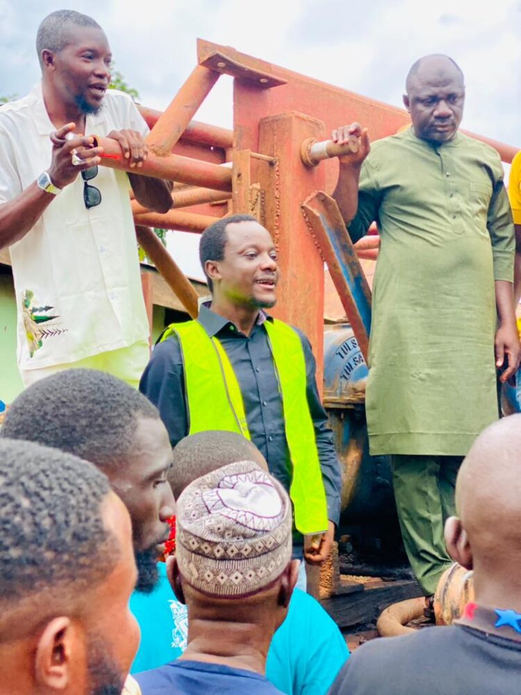 Kogi Lawmaker, Akus Boost Provision of Water in Ankpa Township, Flags off another Borehole.