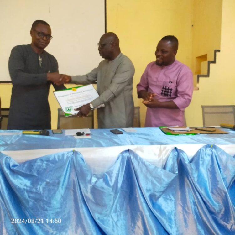 Delta NUJ Honors Veteran Journalist , Sola Adedayo