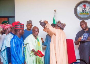 Senator Barau receives hundreds of NNPP members, says era of ‘red cap’ over in Kano soon.