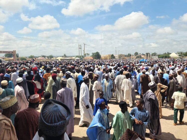 Dan Isa Zazzau, Umar Shehu Idris Buried in Zaria.