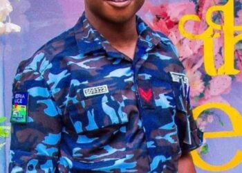 Senator Barau mourns police driver attached to him. 