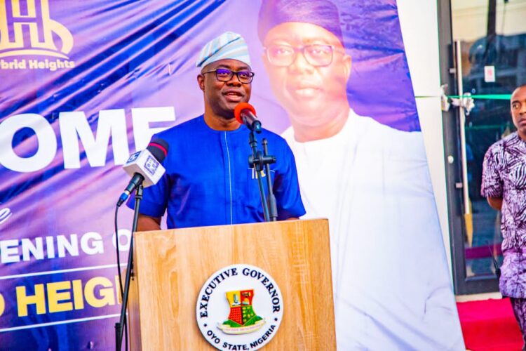 Oyo Govt Converts 55 Workers to New Cadres.