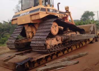 ECHOCHO FLAG-OFF GRADING OF AJAKAGWU/OKETE ROAD IN DEKINA LGA 