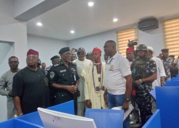 Celebrations as Egbetokun commisions DPQ, ICT-DATA Centre in Edo community      IGP hails donors- Ogbona Youth Forum, Peter Dunia 