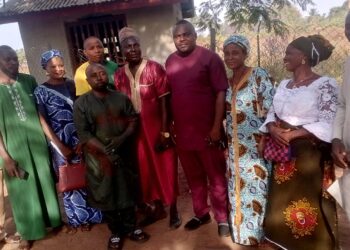 Christmas celebration comrade Abba holds APC ward 3 excos encourage them to keep the spirit intact and support the party at all time all round victory in any election