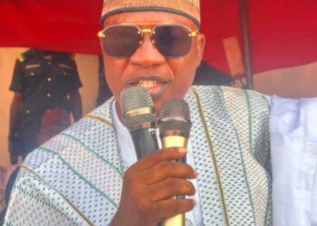 House Deputy Leader Inaugurates Halims Progressive Movement,      Says APC Remains The Only Party To Beat, As He Gifts New Bus.
