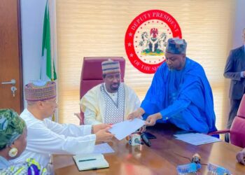 Senator Barau’s foundation signs MOU with BOA on loan scheme to raise 558 young farmer millionaires in North West .