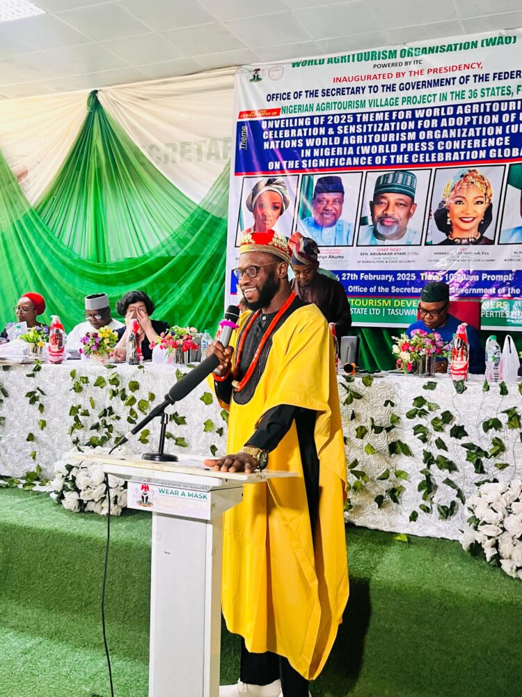 Evangelist Prof. C.J Osim Receives Award of Legacy Street Drive