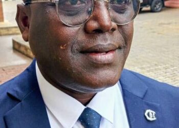 Senator David Mark Congratulates New Vice Chancellor of FUHSO