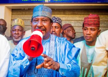 Kano market Inferno: Senator Barau Donates 200m Gadgets, visits traders, To install 1,000 solar streetlights; donates 1 Hilux vehicle, 5 motorcycles