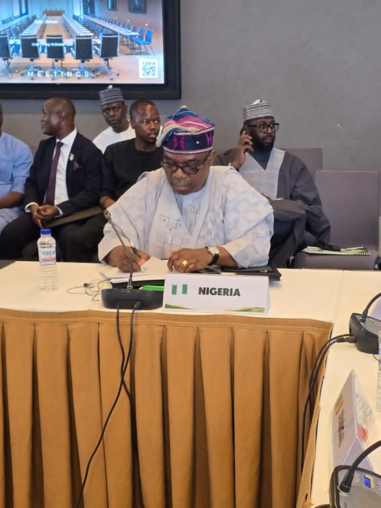 HONOURABLE MINISTER OF STATE FOR FOREIGN AFFAIRS OF NIGERIA IN DAKAR FOR CRITICAL ECOWAS-AES ENGAGEMENT